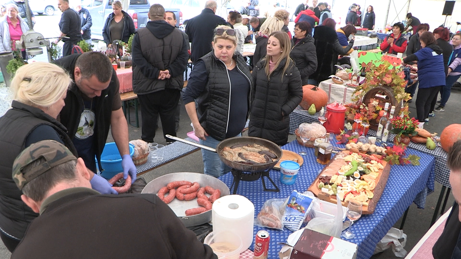 A bizalmat szolgálva