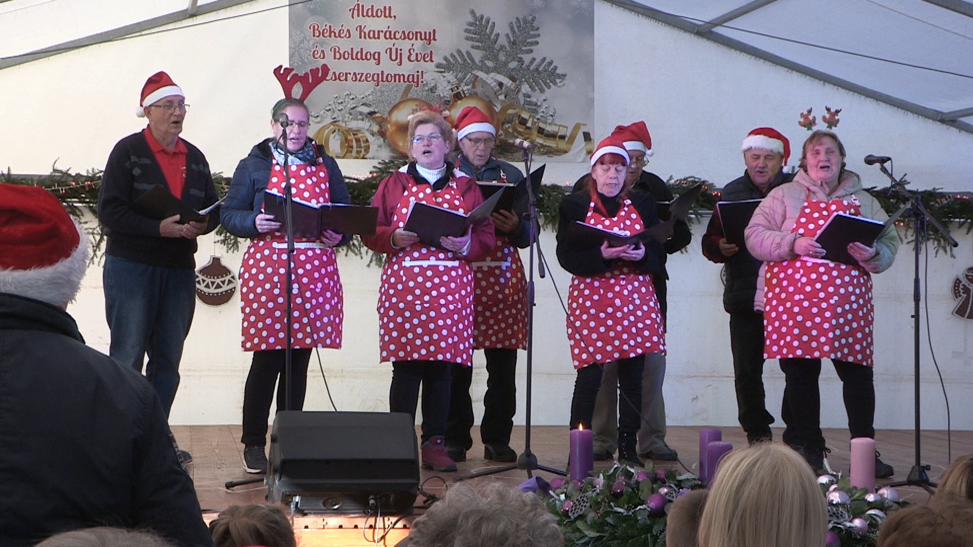 A bizalmat szolgálva